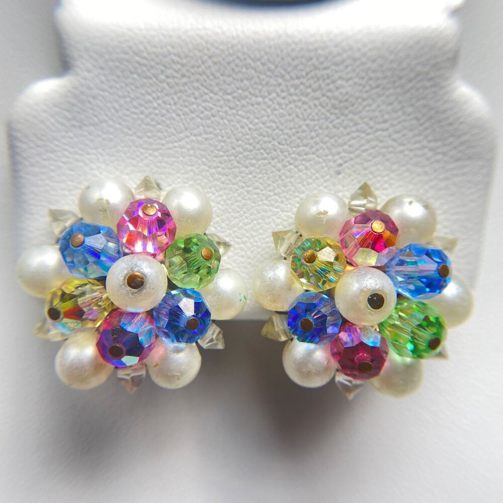 Vintage 50s Fruit Salad Cluster Clip On Earrings 🌈